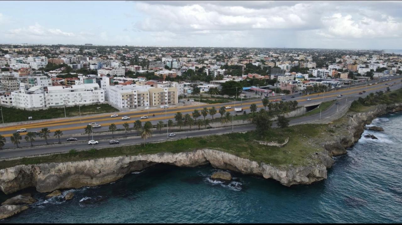 Apartamento amueblado frente al mar - Corales del Sur